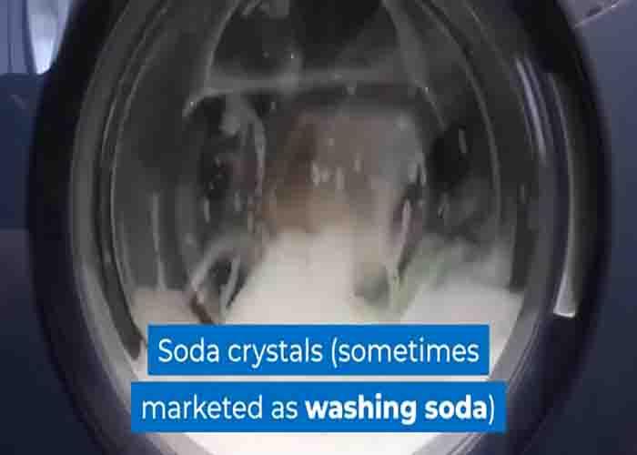 Removing sweaty smell from clothes using soda crystals