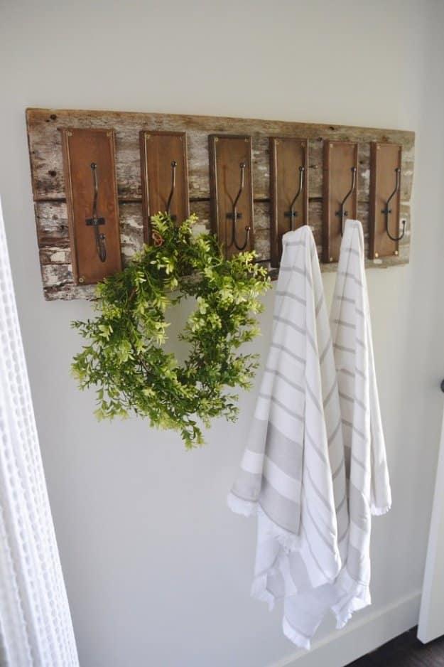 DIY Bathroom Hooks, simple enough for a beginner and pretty enough for guests and a look worth copying this year