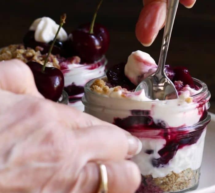Easy No-Bake Cherry Cheesecake Jars Recipe
