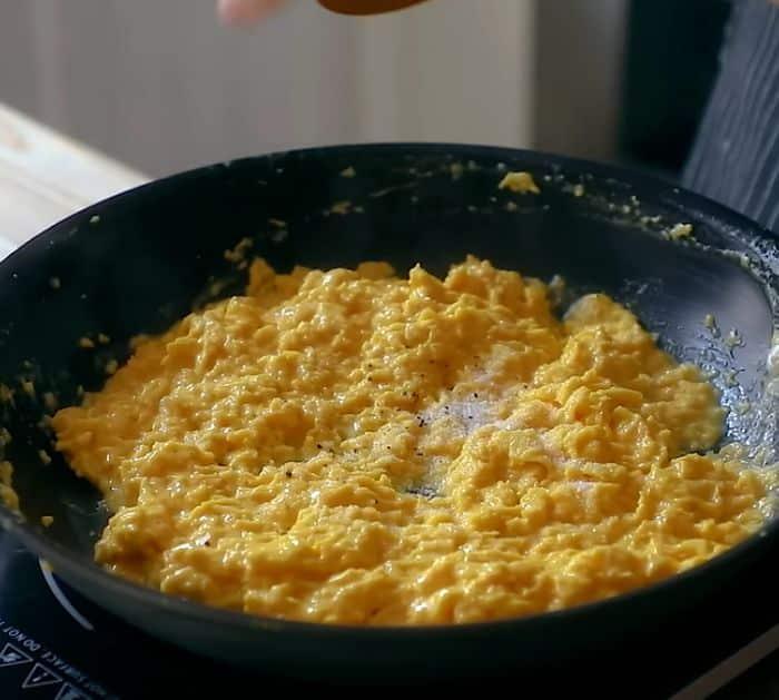 Perfect Bacon Egg Cheese Breakfast Burrito Recipe