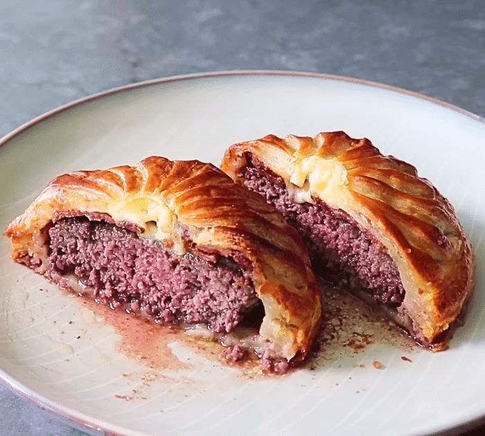 Easy Cheeseburger Wellington Recipe on a Budget