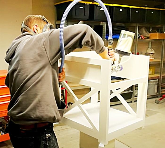 Paint a DIY farmhouse end table white
