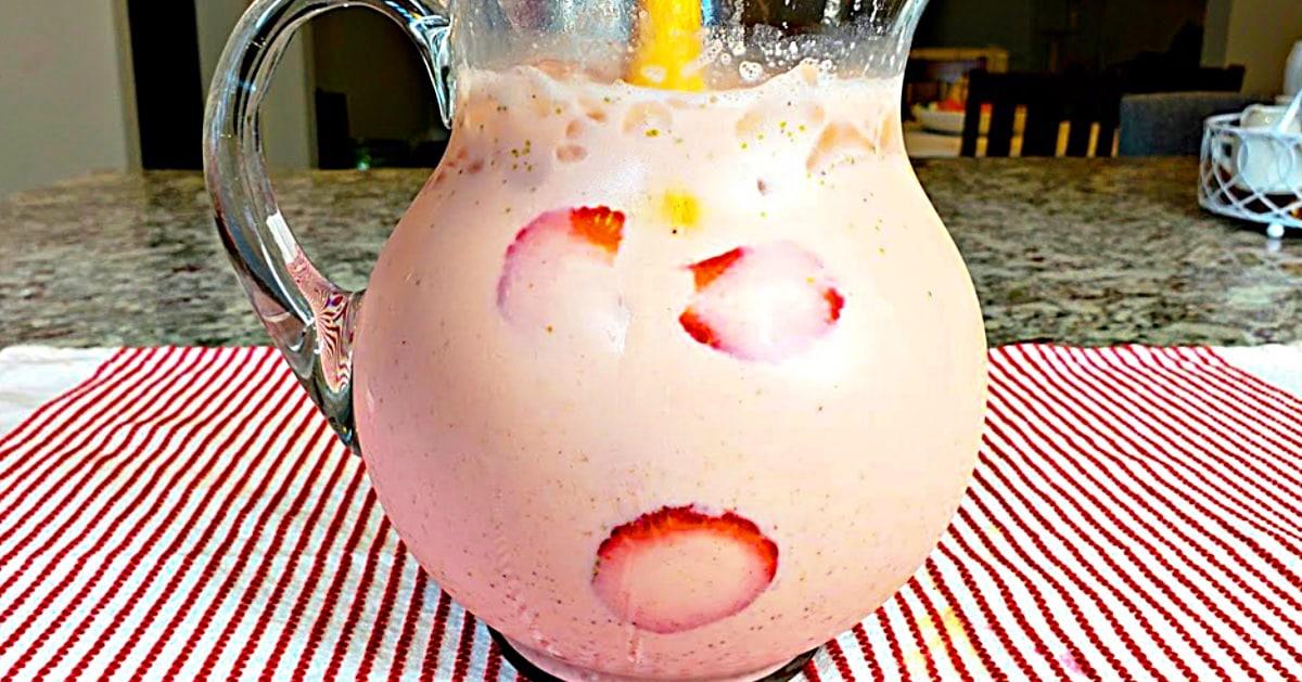 Strawberry Horchata Recipe