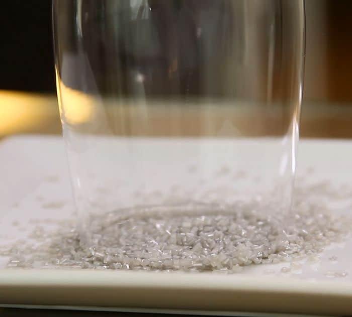 How to Make Purple Shimmering Champagne