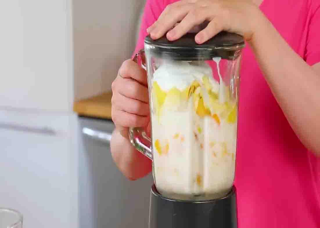 Blending the smoothie ingredients