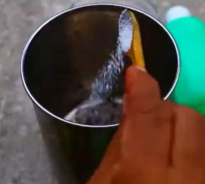 How to Remove Stains From Stainless Steel Tumbler