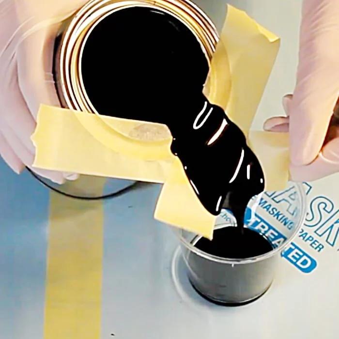 No Mess Paint Pouring Hack - Painting Hacks - How To Pour Paint