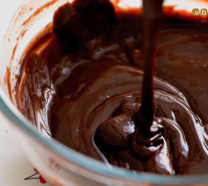 Melt-In-Your-Mouth Chocolate Cake Recipe