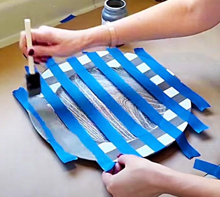 Use Painter's Tape To Paint Buffalo Checks - DIY Fall Charger Plate - Easy Fall DIY Projects