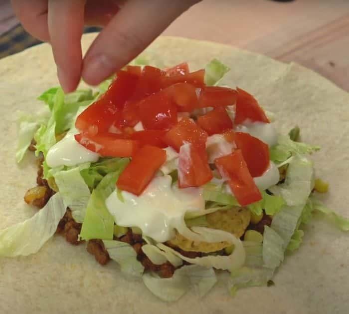 How to Make Taco Bell's Crunchwrap Recipe