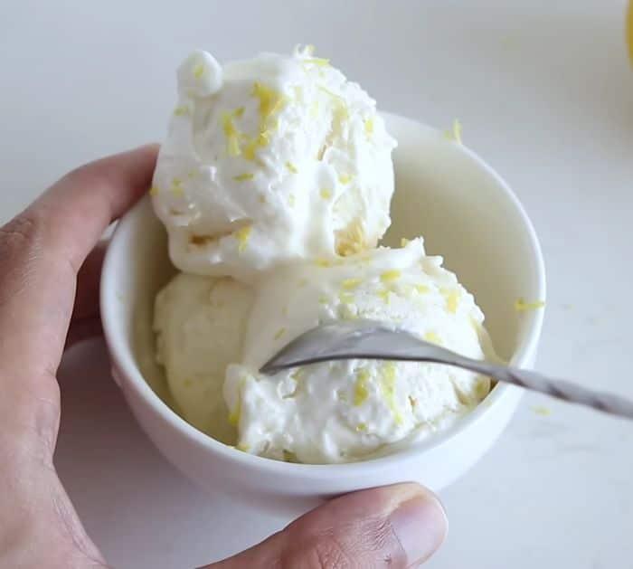 Easy Lemon Flavored Ice Cream Recipe