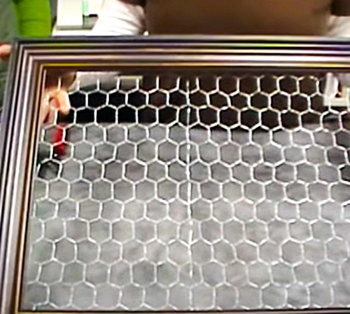 Chicken Wire Cabinet Door Ideas - Farmhouse Makeover - Rustic Decor