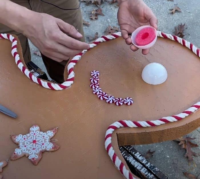How to make giant gingerbread man easy and cheap