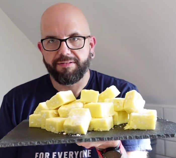 How to Make Lemon Meringue Fudge