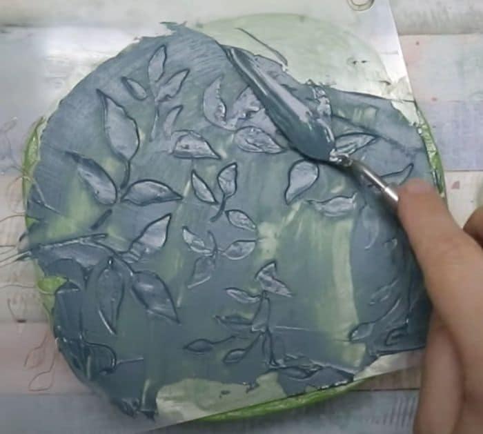 Easy and Cheap Ways to Recycle an Old Plastic Bottle