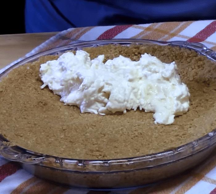 No-Bake Pina Colada Cream Pie Instructions