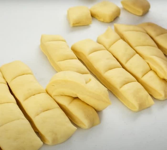 How To Make Bacon and Cheese Pull Apart Bread - Pull Apart Bread Recipes