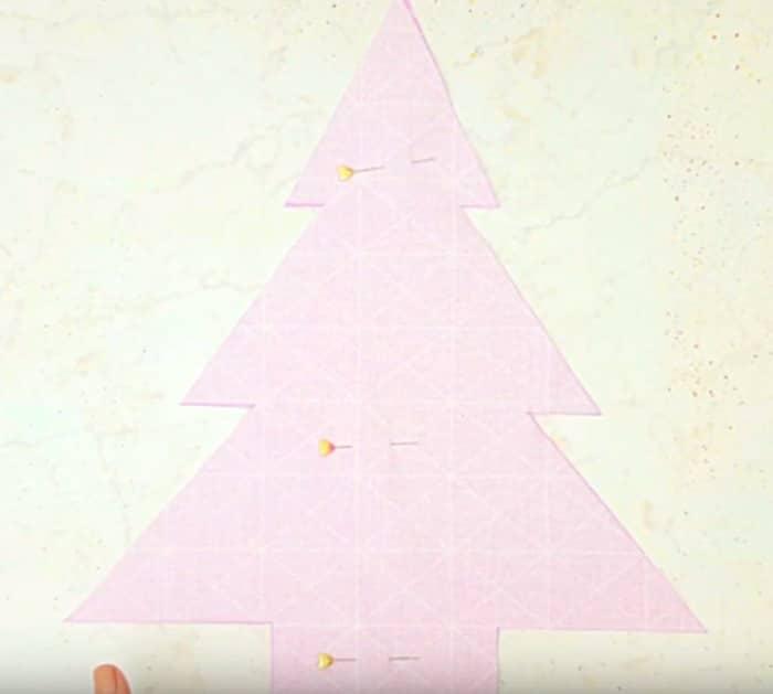 Sew A Christmas Tree Pillow From A Fat Quarter
