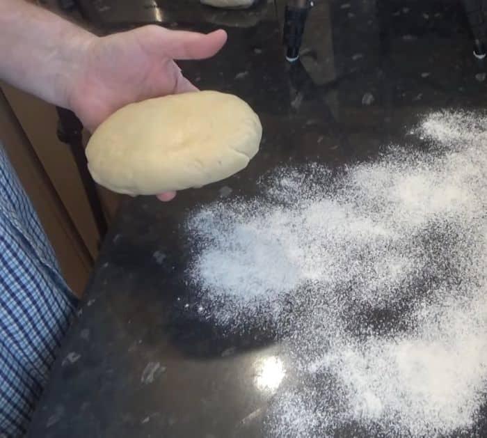 Easy To Make Steak Pies or Meat Pies