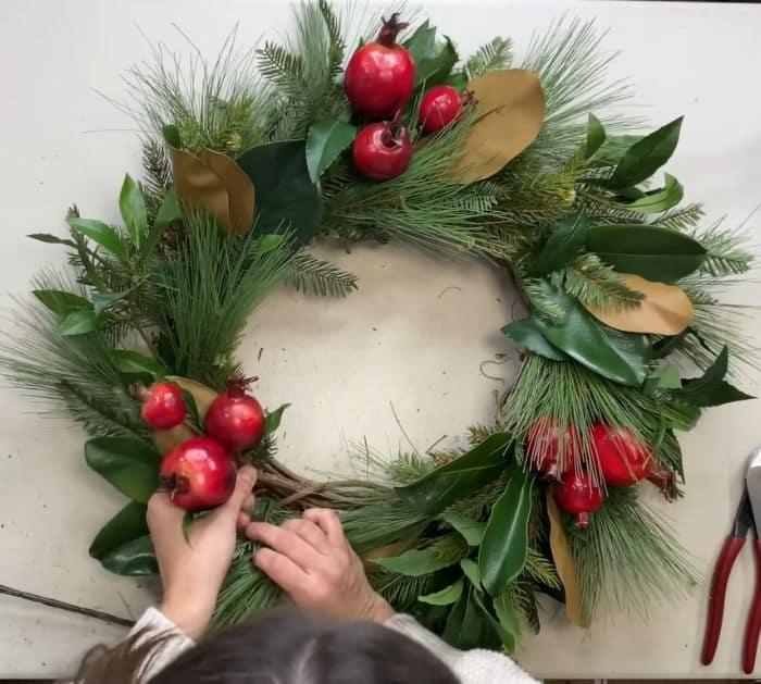 Pomegranate Christmas Wreath Materials