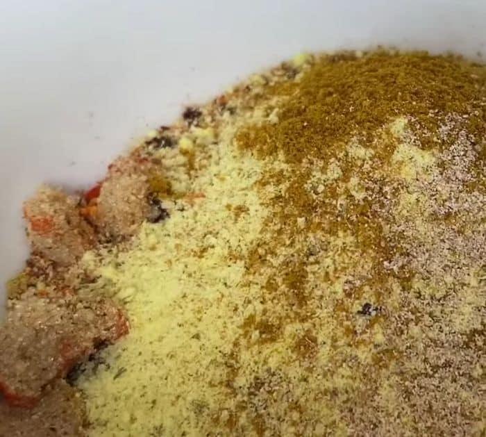 Easy To Make Homemade All-Purpose Dried Seasoning