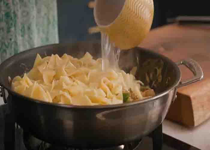 Cooking the philly cheesesteak pasta