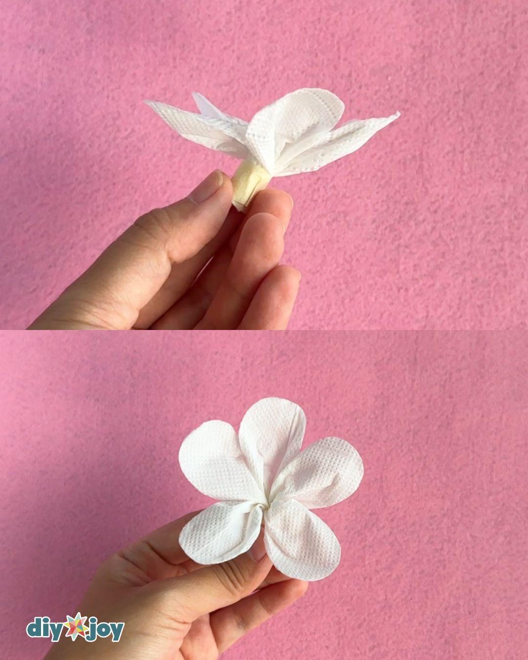 Easy Toilet Paper Flower Bouquet — paper towel flowers