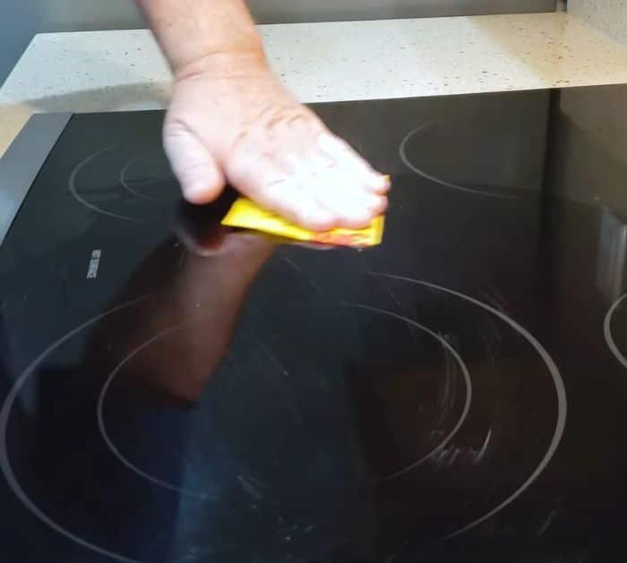 How to Remove White Spots on a Glass Stovetop