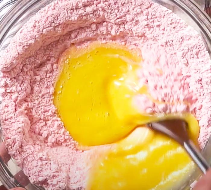 Strawberry White Chocolate Chip Cookies Recipe | Easy Baking Recipes