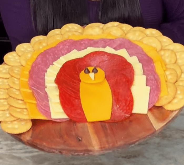 How to Make a Turkey Charcuterie Board
