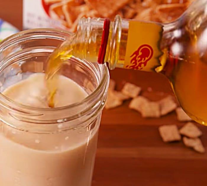Learn to make a Cinnamon Toast Crunch drink recipe