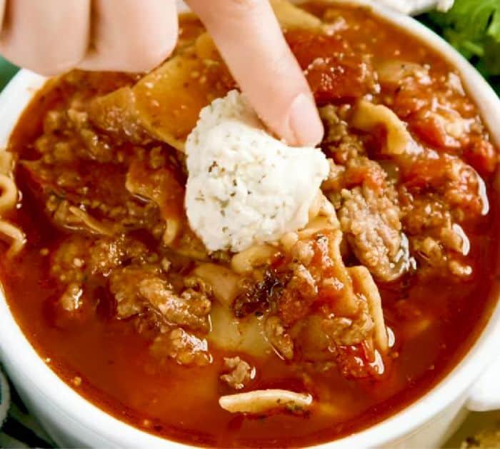 How to Make Homemade Lasagna Soup