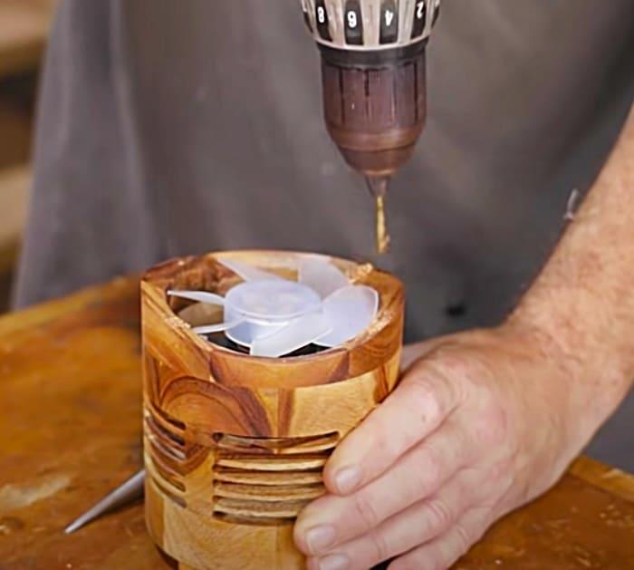 Make a motor for a bladeless wooden fan