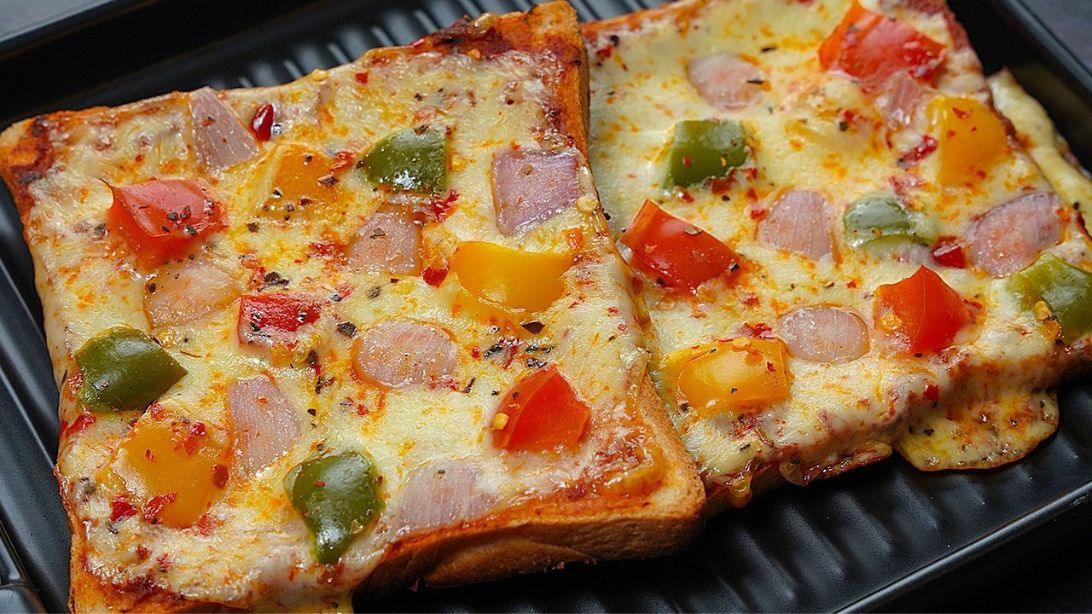 10-Minute Pan Fried Pizza Bread Recipe