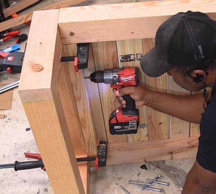Make a DIY Outdoor Sofa