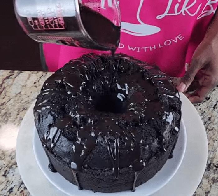 How to Make Mile-High Dark Chocolate Pound Cake