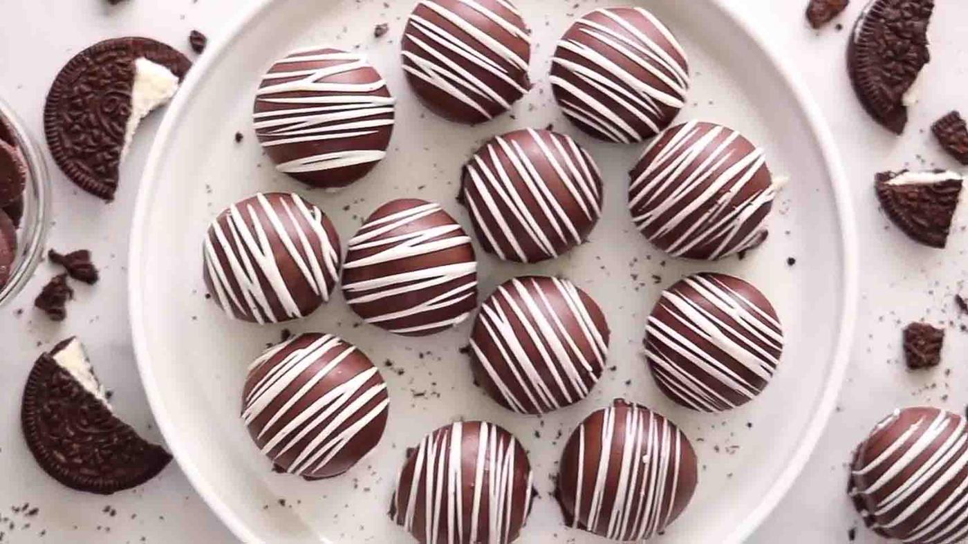 3-Ingredient No-Bake Oreo Truffles Recipe