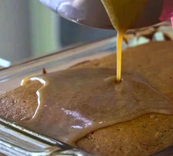 How to Make Sticky Toffee Pudding At Home