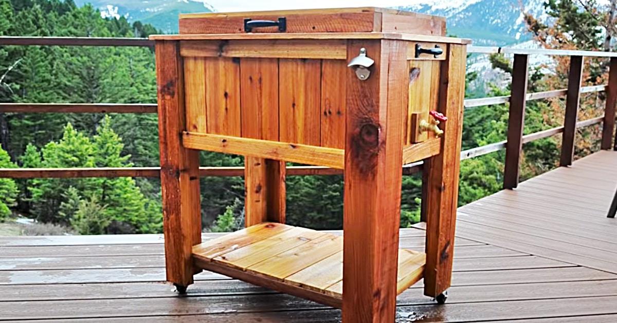 How To A Make DIY Patio Cooler