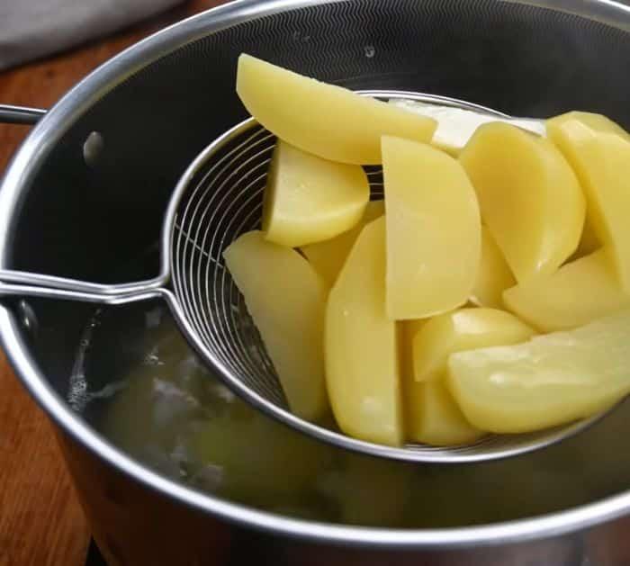 Easy Wedge Potatoes Ingredients