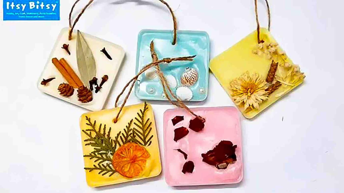 DIY Scented Wax Air Freshener Sachets