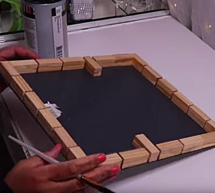 Make a DIY Bling Mirror From A Placemat