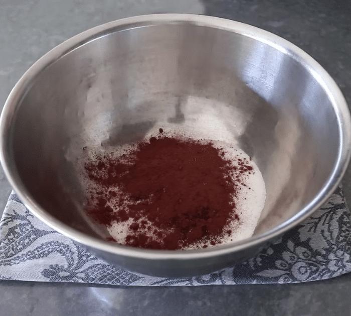 Ingredients for Mocha Chip Icebox Cake