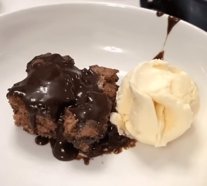Easy Chocolate Fudge Pudding Cake Recipe