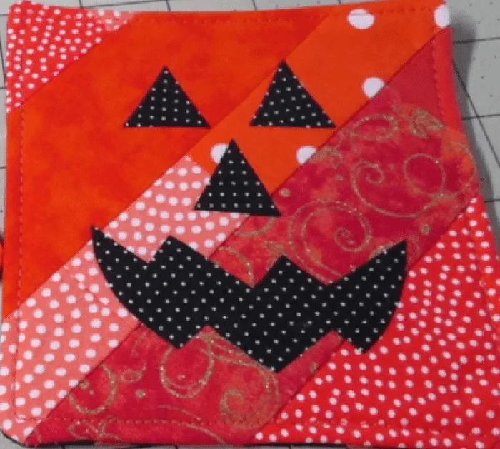 How to Make Quilted Jack O' Lantern Coasters