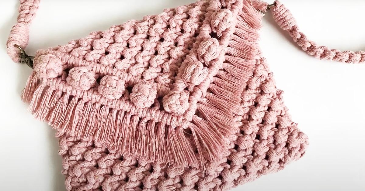 DIY Macrame Purse With Removable Straps
