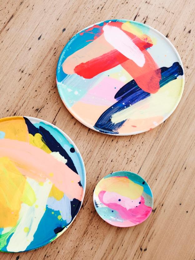 Painted Plates, simple enough for a first try at the craft and a look that photographs beautifully once finished