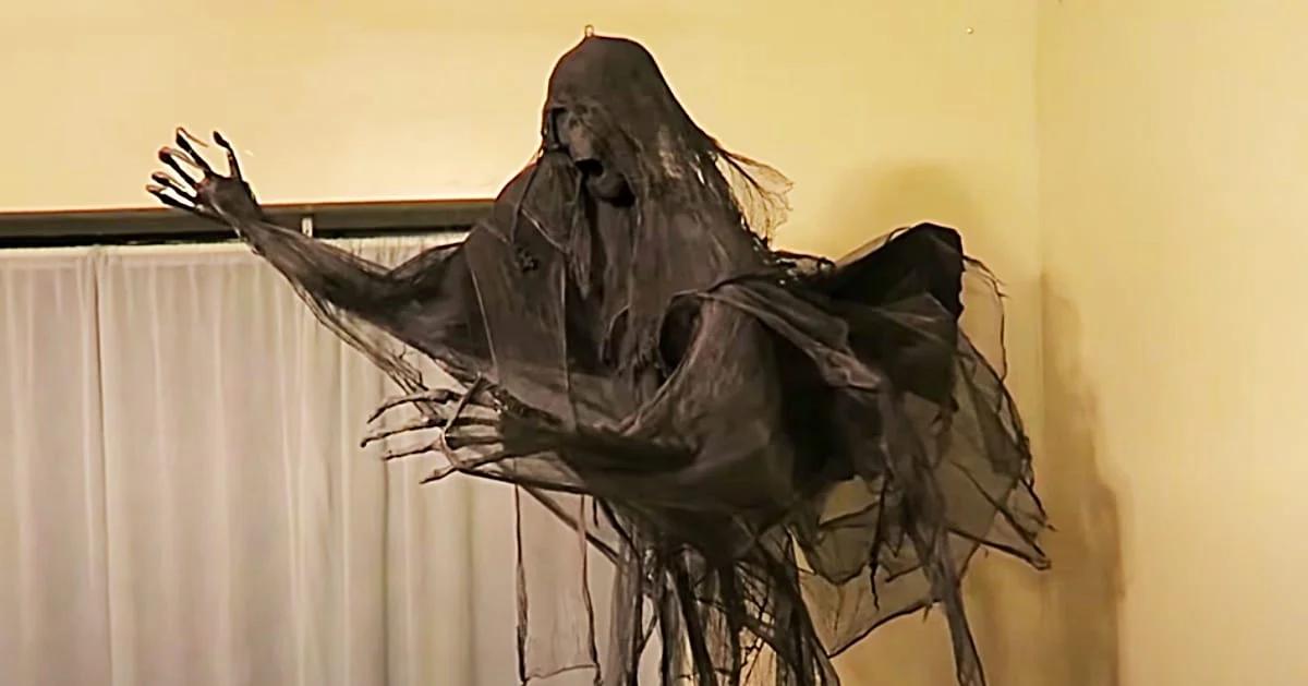 How To Make A Life-Size Dementor From Harry Potter