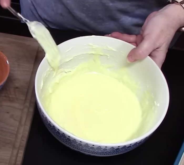 Easy to Make Hawaiian Cheese Dinner Rolls