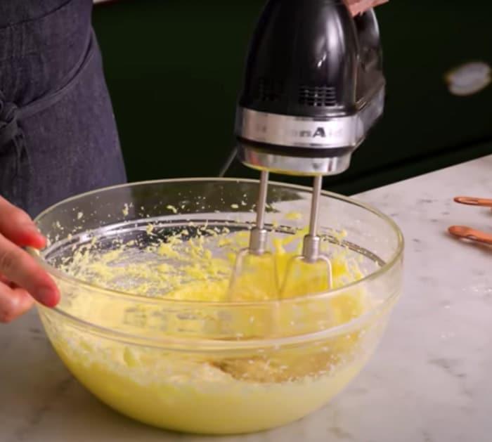 pineapple upside down cake ingredients